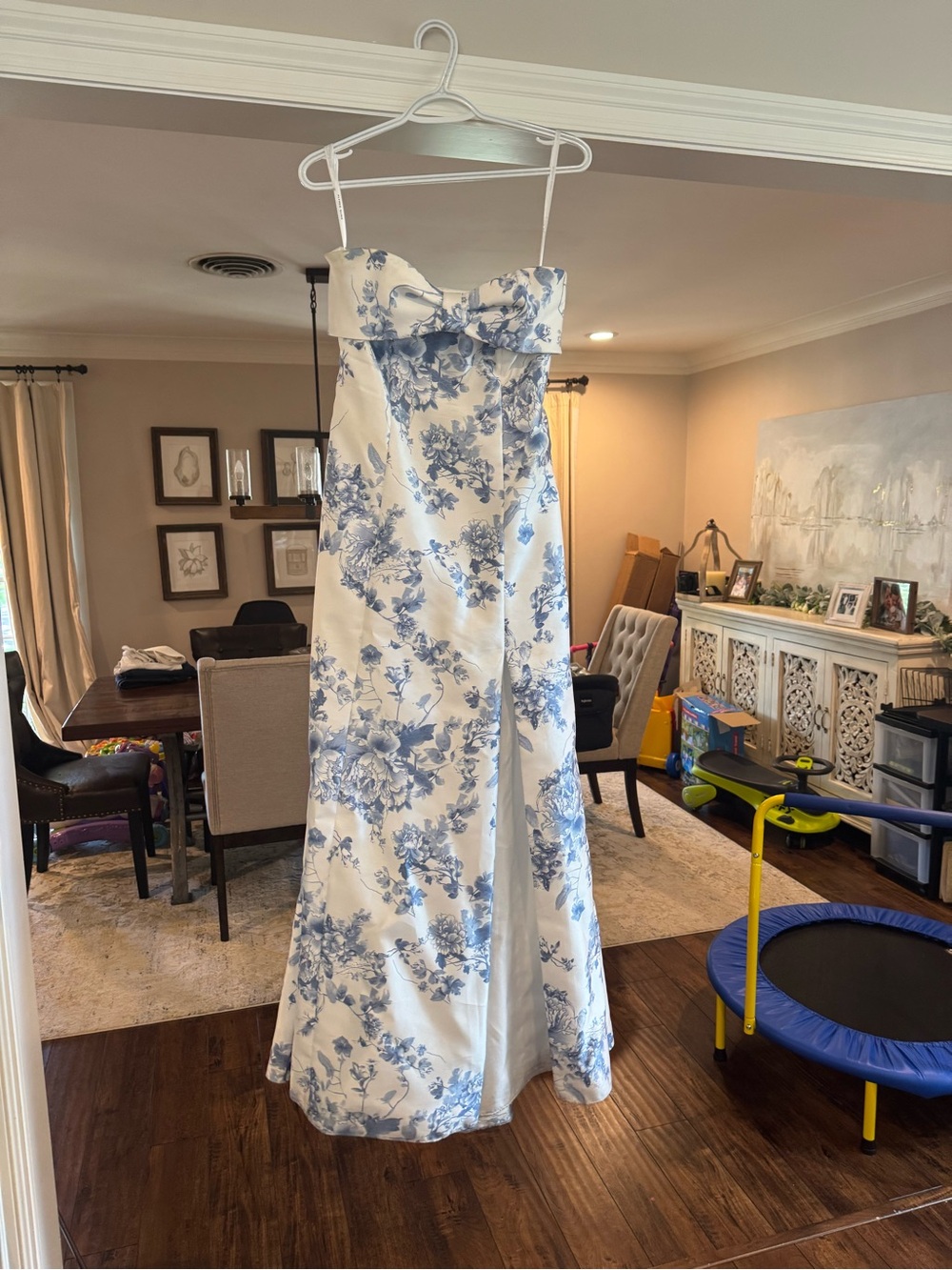 ALFRED SUNG White and Blue Floral Dress